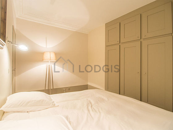 Chambre très calme pour 2 personnes équipée de 1 lit(s) de 160cm