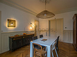House Suresnes - Dining room