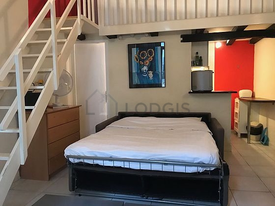 Beau séjour calme et lumineux d'un appartement à Paris