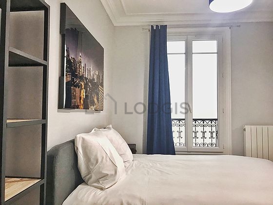 Very quiet bedroom for 2 persons equipped with 1 bed(s) of 130cm