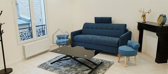 Magnifique séjour très calme et lumineux d'un appartement à Paris