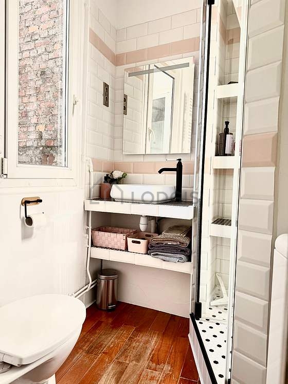 Beautiful bathroom with wooden floor