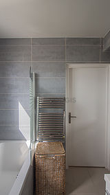 Appartement Paris 4° - Salle de bain