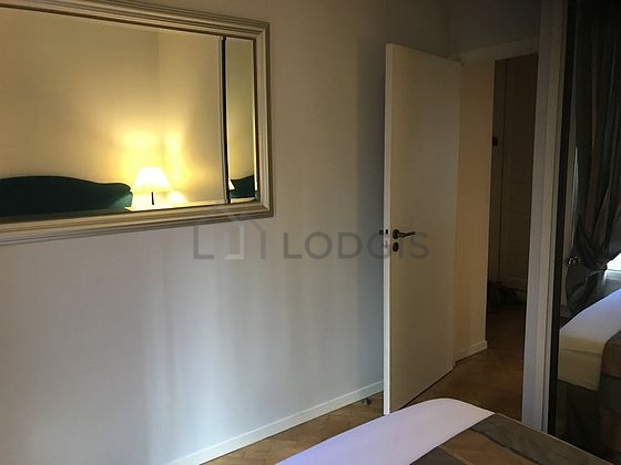 Appartement Paris 8° - 