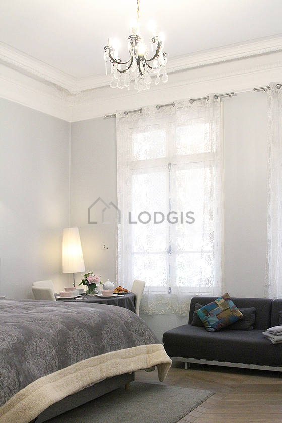 Very quiet living room furnished with 1 bed(s) of 160cm, tv, closet, storage space