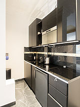 Apartamento París 8° - Cocina