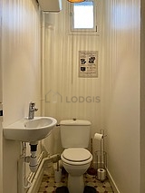 Appartement Paris 19° - WC
