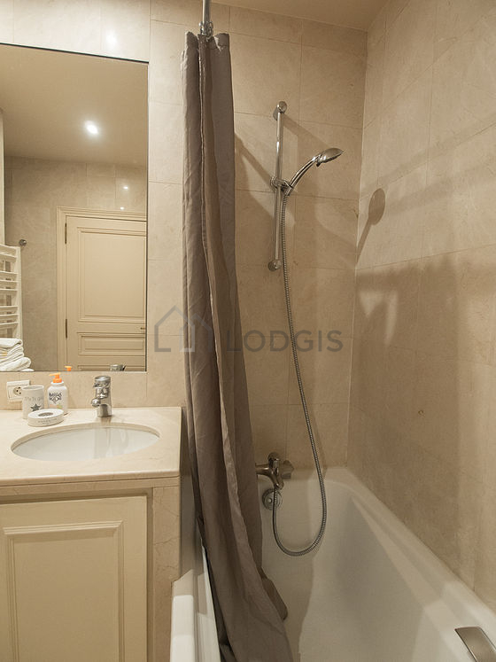 Apartamento París 8° - 