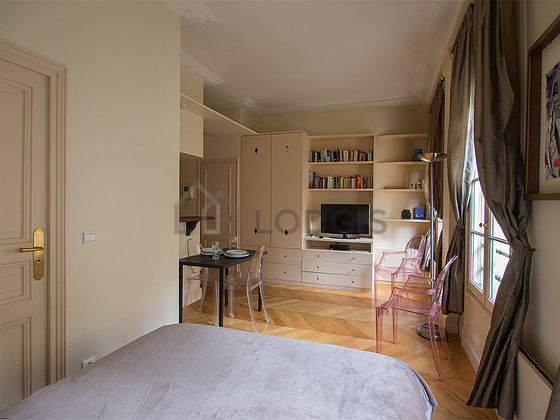 Appartement Paris 8° - 