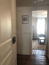 Appartement Paris 20° - entrée
