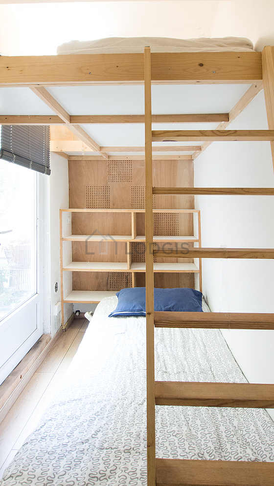 Chambre calme pour 3 personnes équipée de 1 lit(s) de 90cm, 1 futon(s) de 110cm