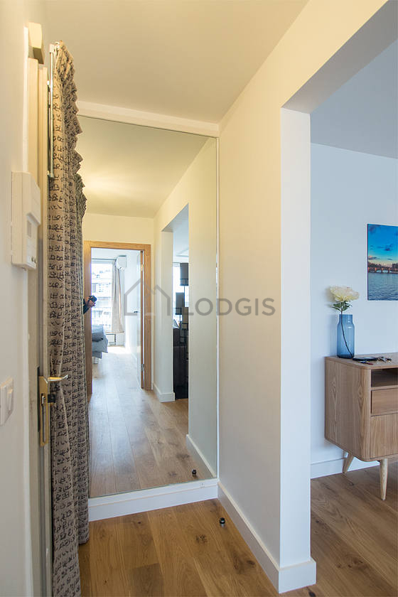 Very beautiful entrance with wooden floor