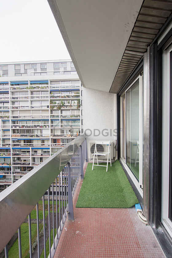 Balcony facing due north-west