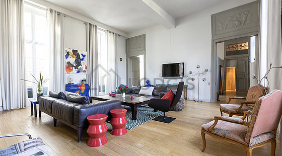 Grand salon de 60m²