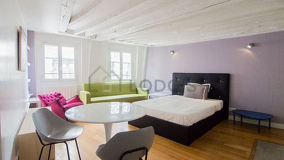 Appartamento Parigi 4° - 