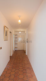 Apartment Paris 19° - Entrance