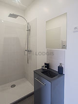 Apartment Colombes - Bathroom