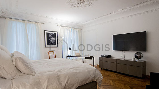 Appartement Paris 8° - 