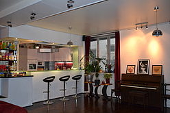 Duplex Paris 18° - Living room