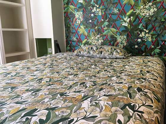 Quiet bedroom for 2 persons equipped with 1 bed(s) of 150cm