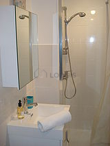 Apartment Lyon 8° - Bathroom