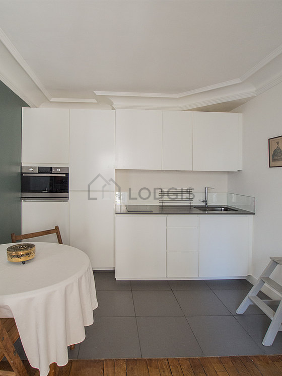 Great kitchen with tile floor