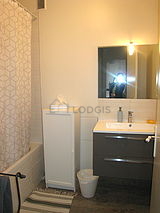 Apartment Paris 18° - Bathroom