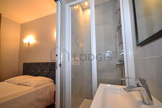 Beautiful bathroom with tile floor