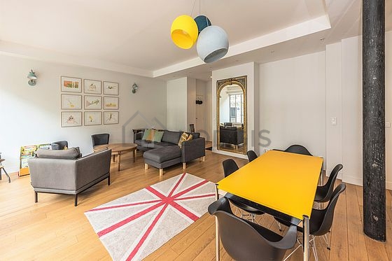 Duplex Paris 1° - 