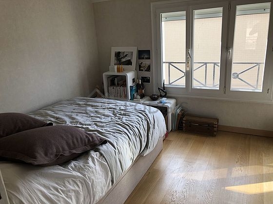 Дом Courbevoie - 