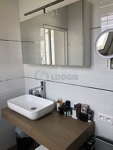 House Courbevoie - Bathroom