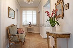 Duplex Paris 16° - Entrée