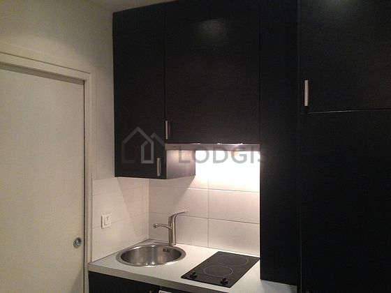 Great kitchen with tile floor