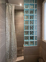 Appartement Paris 9° - Salle de bain