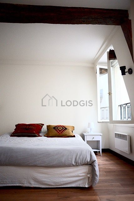 Bedroom with windows