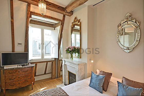 Apartment Paris 4° - 