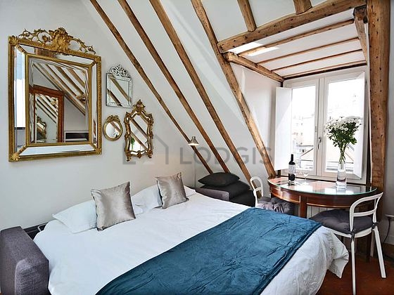 Very bright living room