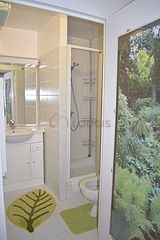 Apartment Paris 18° - Bathroom