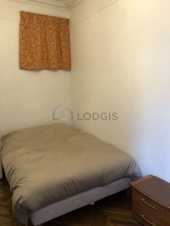 Chambre très calme pour 2 personnes équipée de 1 lit(s) de 160cm