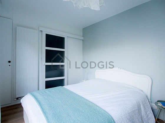 Bedroom with windows