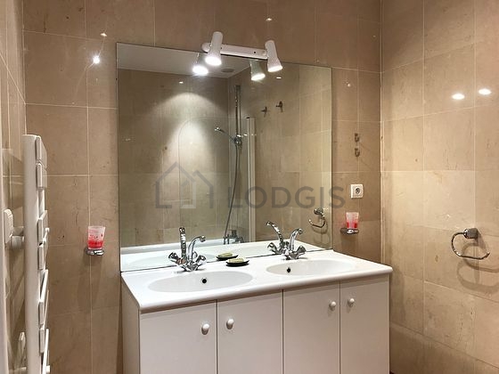 Pleasant bathroom with tile floor