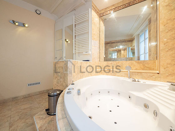 Appartement Paris 1° - 
