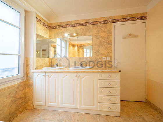 Appartement Paris 1° - 