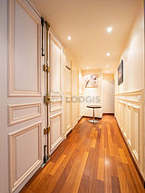 Appartement Paris 1° - Entrée