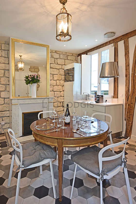 Apartment Paris 4° - 