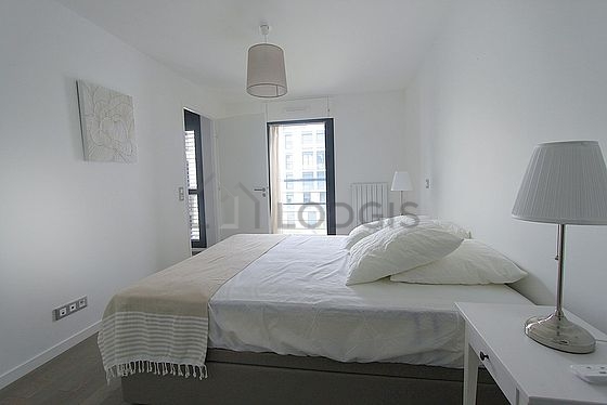 Chambre très calme pour 2 personnes équipée de 1 lit(s) de 140cm