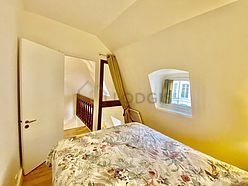 Duplex Paris 4° - Chambre