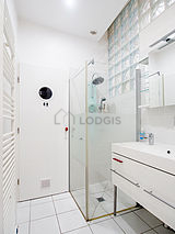 Apartment Paris 1° - Bathroom