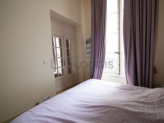 Chambre très calme pour 2 personnes équipée de 1 lit(s) de 180cm