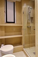 Apartment Paris 1° - Bathroom